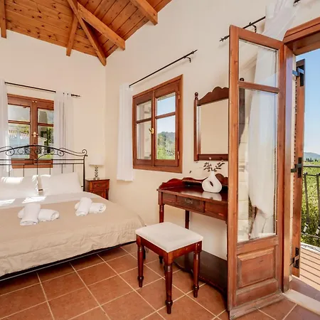 Oliva - Ideal For Families Close To Holiday home Zakynthos Town