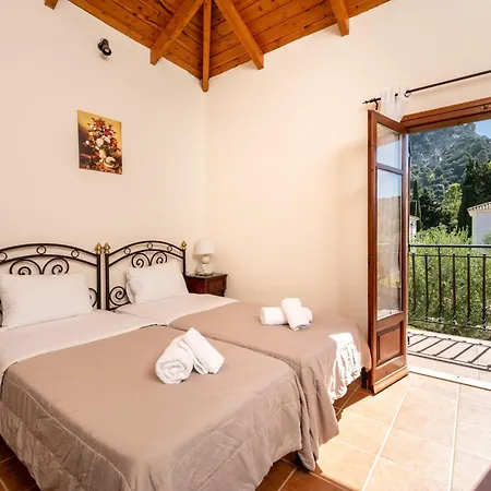 Holiday home Oliva - Ideal For Families Close To